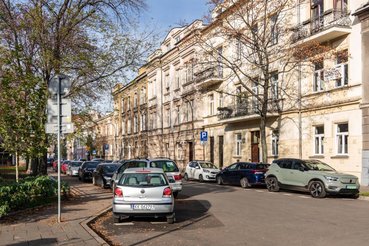 Dwupoziomowy Apartament Na Starym Podgorzu - By Upstairs كراكوفيا المظهر الخارجي الصورة